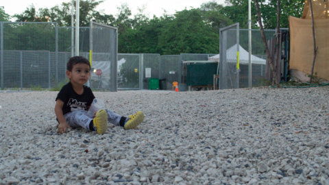 Nauru kids