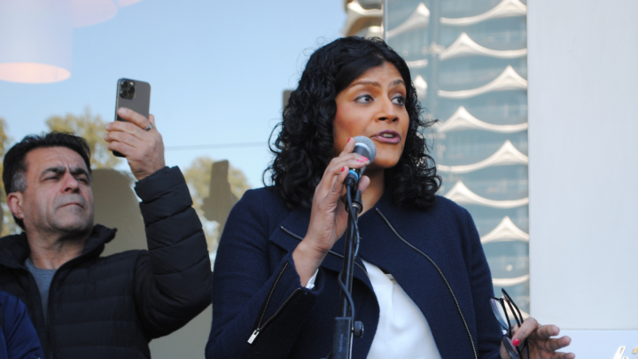 Greens MP Samantha Ratnam addresses Monday’s lunchtime rally for permanent protection visas. Photo credit Sumitra Vignaendra